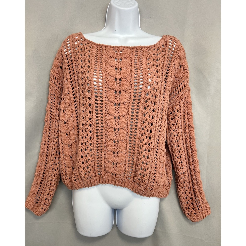 Moon &‎ Madison Pink, chunky  sweater, size Medium NWOT